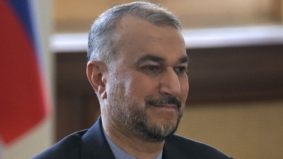 Иранският министър на външните работи Хосейн Амир Абдолахиан направи изненадващо