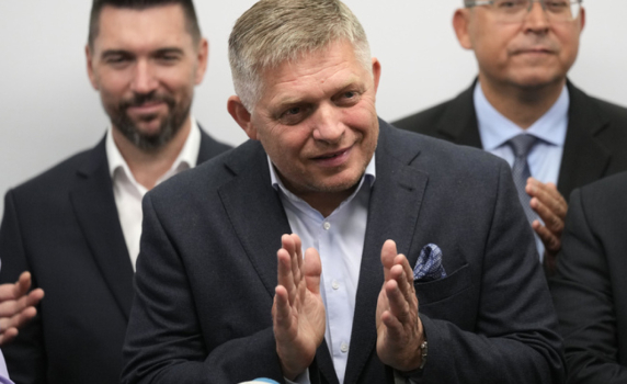 Премиерът на Словакия Роберт Фицо: Няма да доставяме повече оръжия на Киев