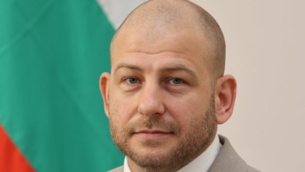 Зам.-министърът на електронното управление Михаил Стойнев е на разпит в ДАНС заради кода на машините за вота