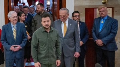Зеленски напуска оспорвана среща със сенатори в Капитолия на 21