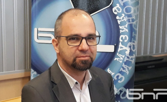 Първан Симеонов: Избирателите на ГЕРБ 2:1 са гласували за Ваня Григорова. Избирателите на "Възраждане" - 90:10