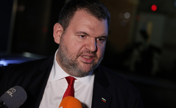Пеевски за оставката на Карадайъ: Това е негово лично решение