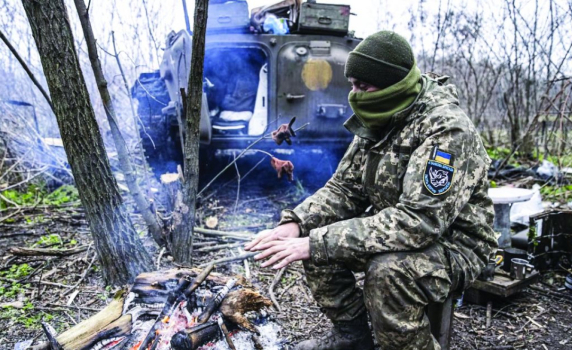 „Дойче веле”: Хиляди украинци опитват да избягат от военна служба