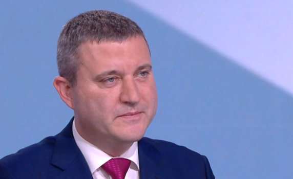 Горанов за бюджета на Василев: Раздути приходи, нов дълг от 66 млрд. лв., дефицит от 5% и край на еврозоната