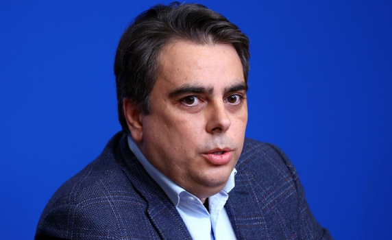 Асен Василев пред "Ди Велт": Руската пропаганда у нас внушава, че сме второ качество граждани на ЕС