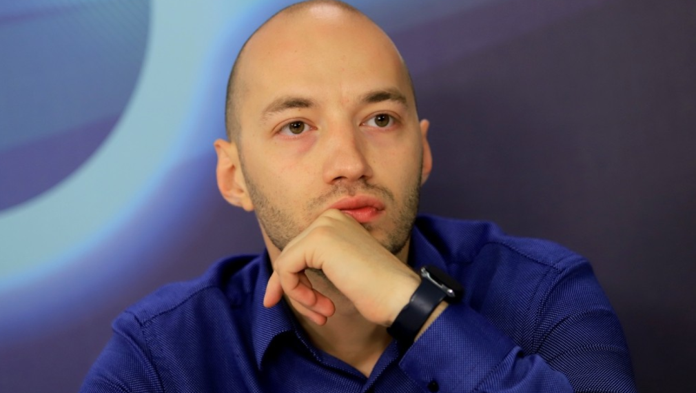 Димитър Ганев: Сглобката скърца и се клати, но няма да се обърне