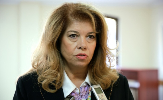 Илияна Йотова: Има много дълбока пропаст в "некоалицията", вече и по теми от националната сигурност