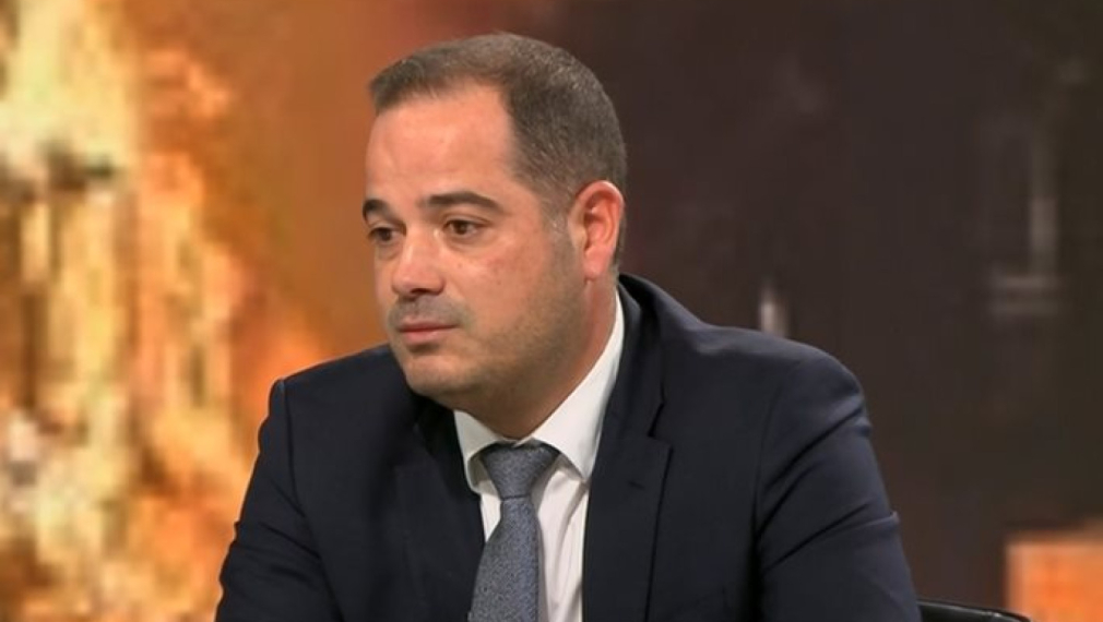Калин Стоянов: Кирил Петков ми се молеше да стана министър, а сега ми иска оставката, защото устоях на опитите му за кадруване в МВР