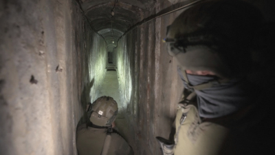 Израелската армия показа на група чуждестранни журналисти скривалище на Хамас под