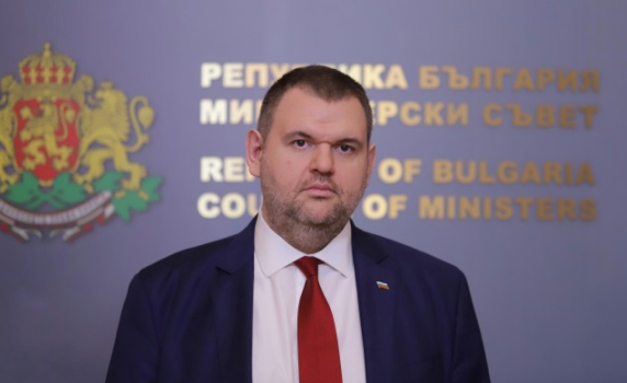 Пеевски: Денков не може сам да се защити, батковците Кирил Петков и Асен Василев го пазят