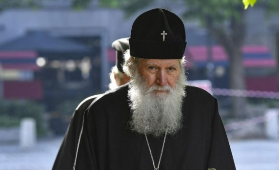 Патриарх Неофит е в стабилно състояние