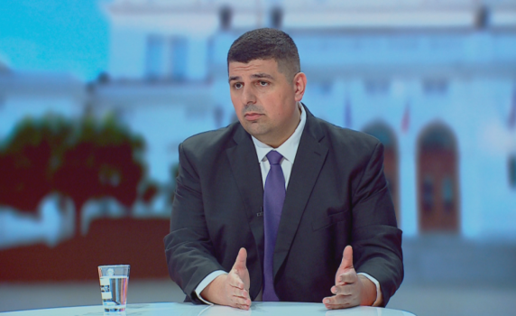 Ивайло Мирчев: ДПС са много адекватни по отношение на руското влияние в България. Пеевски се промени за добро