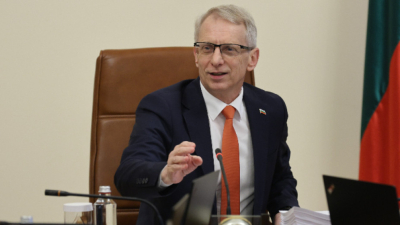Премиерът Николай Денков обяви че още от първия си ден