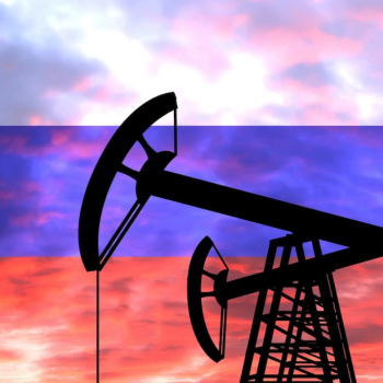 Bloomberg: Приходите на Русия от износ на петрол надхвърлиха предвоенните нива