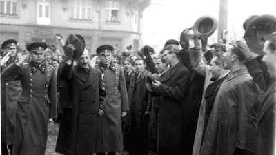 Цар Борис ІІІ на студентския празник на 8 декември 1940