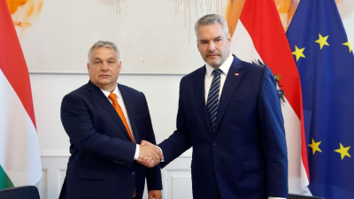 Нехамер вдясно и Орбан намират хармония като в някогашната Австро УнгарияУнгария