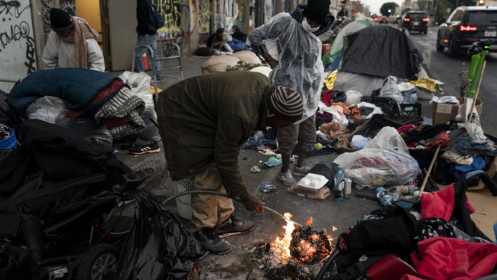 Бездомници в Лос Анджелис. Около 653 000 души са бездомни