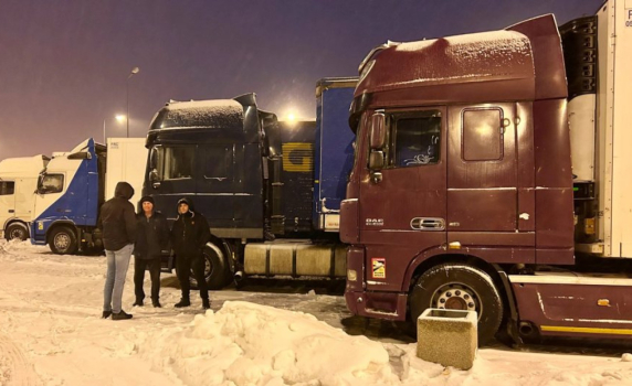 Трети украински шофьор на камион почина на блокираната граница с Полша