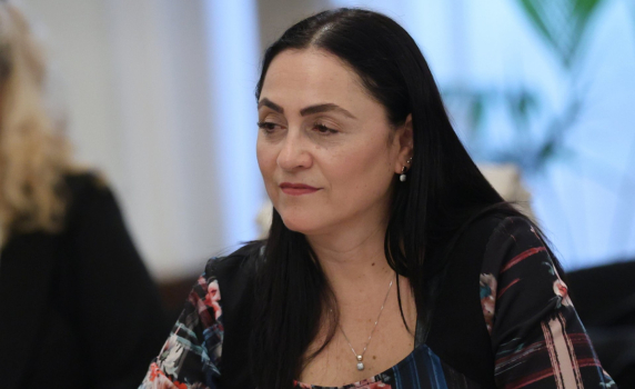 Социалната зам.-министърка с оставка и писмо за Шалапатова: Фалшиви обещания и неистина, облечени в кухи фрази с манипулирана информация