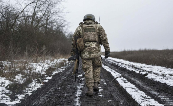 Associated Press: Мрачно настроение тегне над украинските войници, всички са уморени от войната