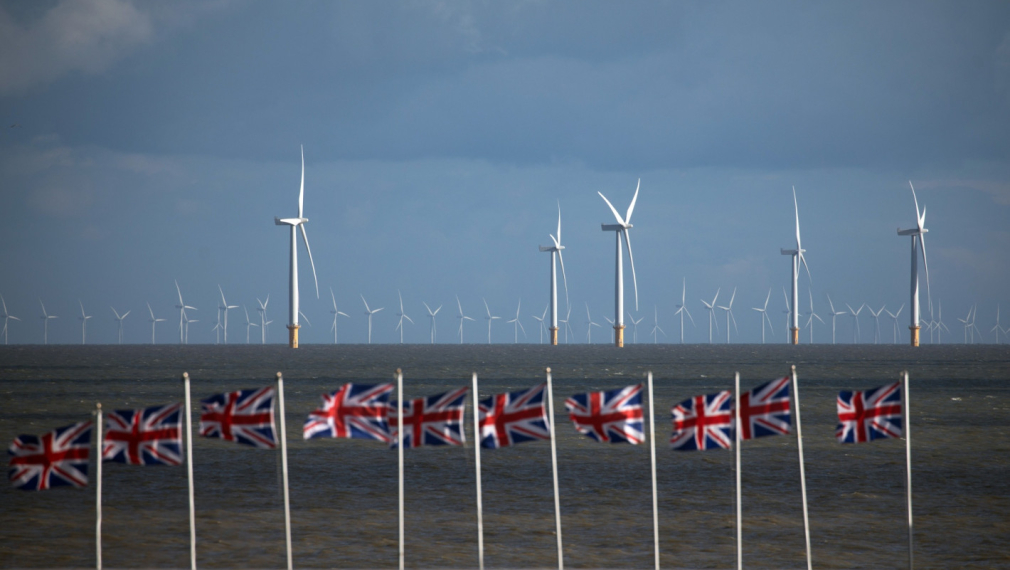 Катастрофата с „нетната нула“ във Великобритания и измамата с вятърната енергия