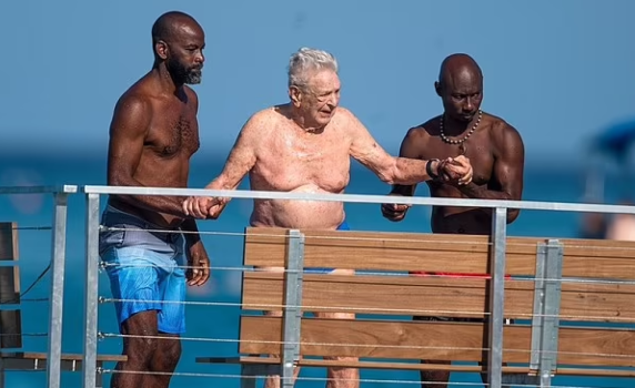 "Дейли мейл": Джордж Сорос на почивка в Барбадос с антураж от четирима мъже