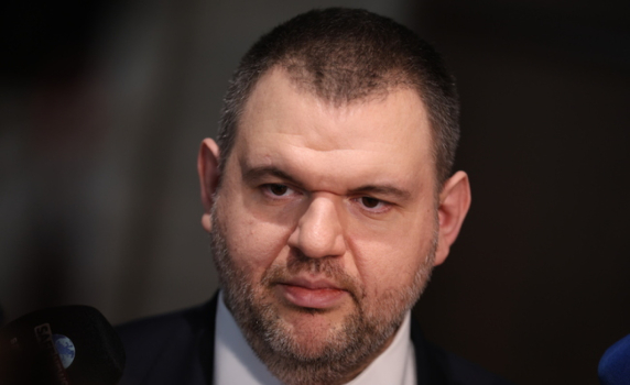 Пеевски с изявление след Доган: Трябва да бъдем при хората. Няма да се отклоня от тази отговорност!