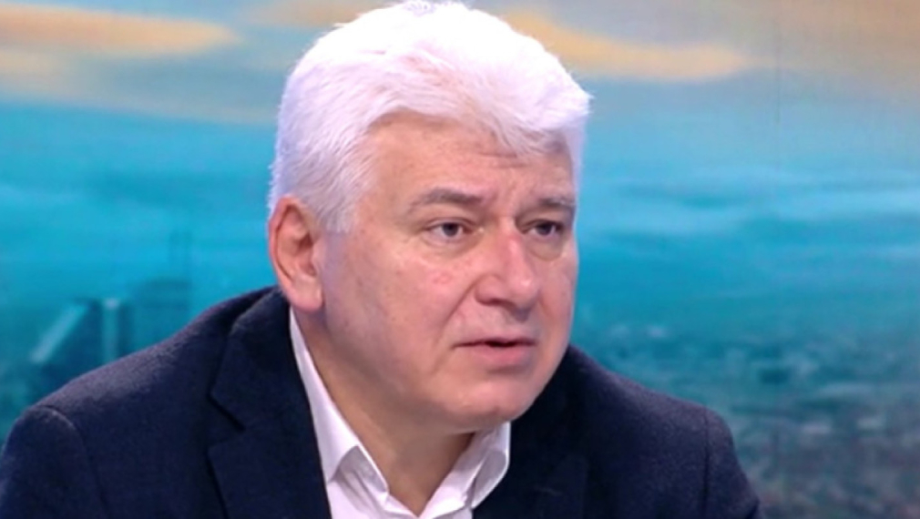 Проф. Пламен Киров: Приемането ни в Шенген по въздух и вода е провал и тотална подигравка с България