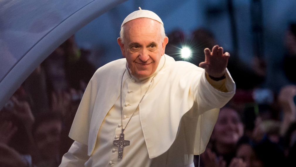 Папа Франциск, месец след като разреши благословии на еднополови двойки: Църковните идеологии да се оставят настрана