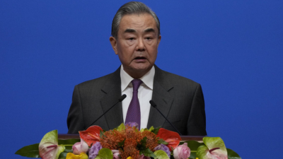 Китайският външен министър Ван И Снимка AP архивКитай обяви санкции