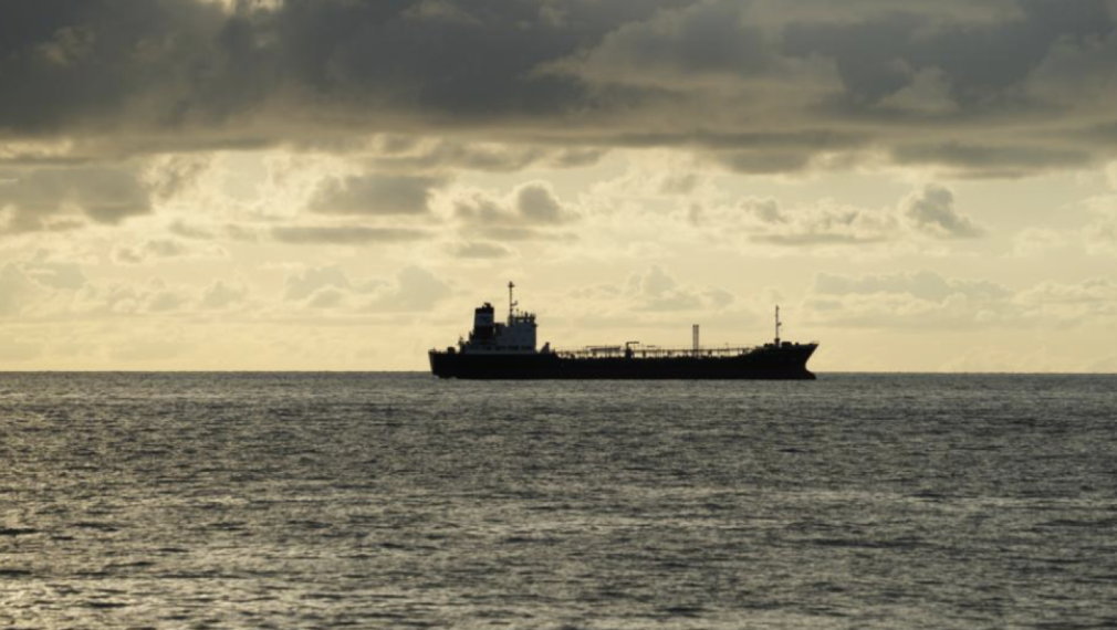 Иран задържа петролния танкер "Свети Никола" в Оманския залив