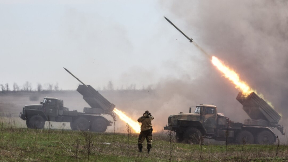 Киев: Русия настъпва по всички направления, водим тежки боеве около Авдеевка и Мариинка