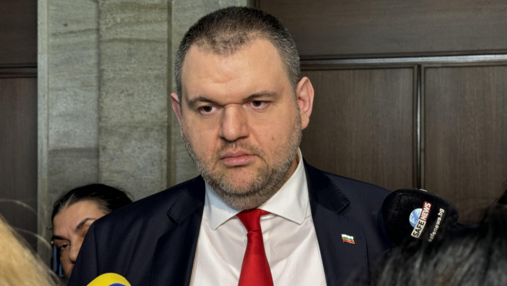 Пеевски: Проруската партия „Възраждане“ оглави контрола на спецслужбите, това е най-големият скандал