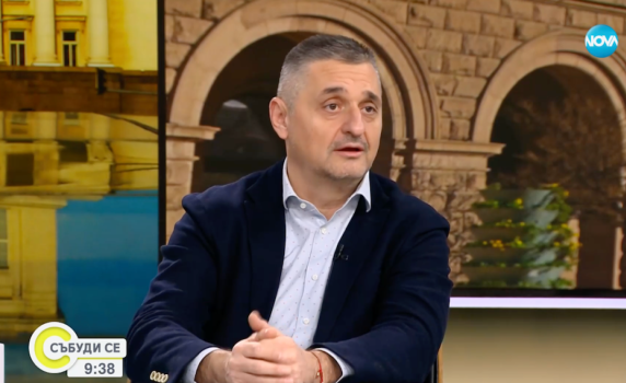 Кирил Добрев: Трети мандат на Нинова ще доведе БСП до под 4%. Евентуална партия на Радев може да промени всичко вляво