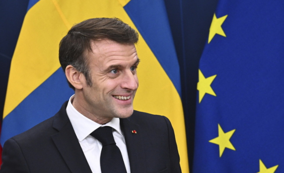 Макрон настоява ЕС да регулира вноса на пилешко месо и зърно от Украйна