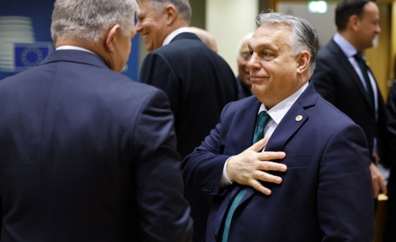 Направих всичко възможно, каза Орбан, след като прие споразумението за помощта за Украйна