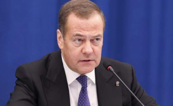 Медведев предсказа апокалипсис в случай на война между Русия и НАТО