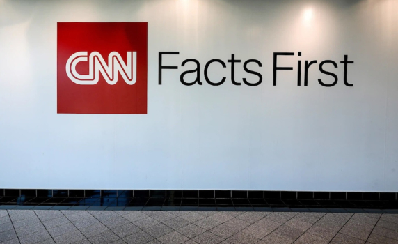 "Гардиън": Служители на CNN смятат, че произраелският ѝ уклон е журналистическа злоупотреба и описват натиска отгоре