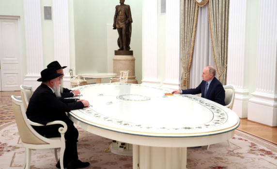 Путин: Русия работи за освобождаване на заложниците в Газа