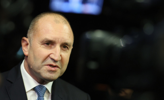 Радев за войната в Украйна: Би било лошо решение, ако резултатът дойде от бойното поле