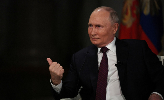 "Монд":  В интервюто си с Тъкър Карлсън Путин се показа като интелигентен и опитен лидер