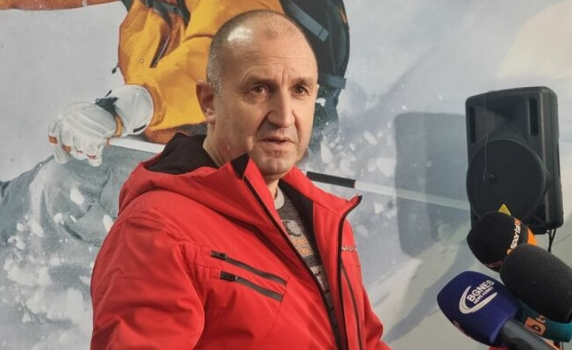 Радев: Ще проведа консултации и ще връча мандат на първата политическа сила – ГЕРБ-СДС