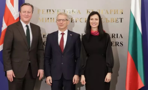 Дейвид Камерън в София: Путин трябва да види, че е сбъркал. Денков: Не трябва да позволим на Русия да спечели