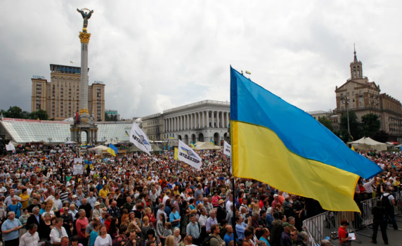 Киевски институт: Над 70% от украинците са за дипломатическо разрешаване на конфликта с Русия