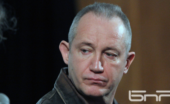 Арестуваха актьора Христо Шопов – заплашил жена с оръжие