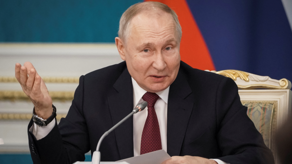 "Файненшъл таймс": Страхливостта на Запада окуражи Путин и удължи страданието на Украйна