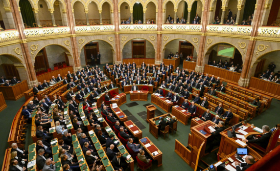 Унгарският парламент ратифицира членството на Швеция в НАТО