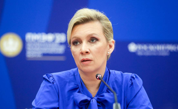 Захарова: Ситуацията на Зеленски е катастрофална, изявлението на Макрон няма да помогне