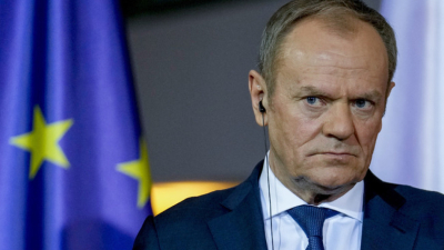 Полският премиер Доналд Туск не изключи възможността за временно затваряне