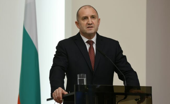 Президентът започва консултации за съставяне на правителство